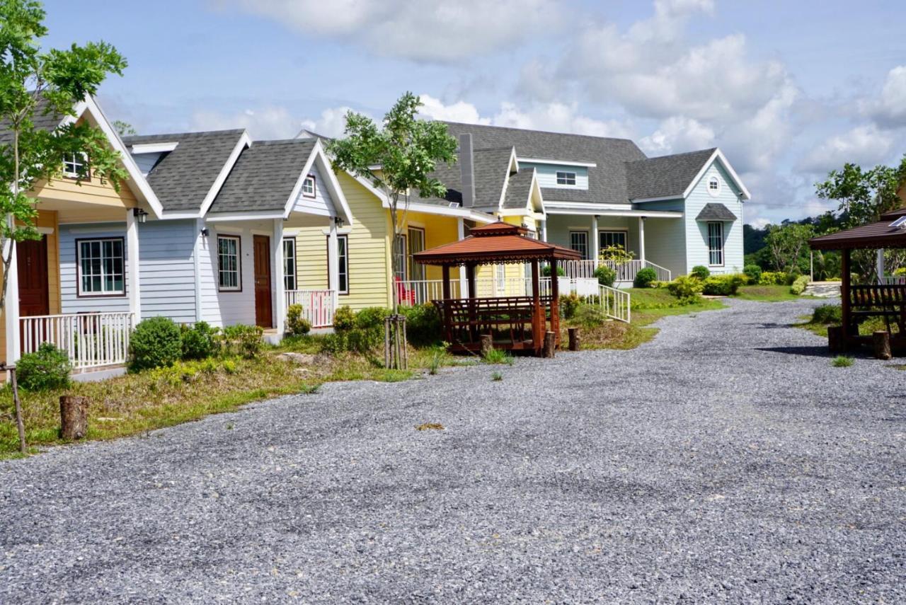 Evie Mae Resort Ban Cha-om Esterno foto